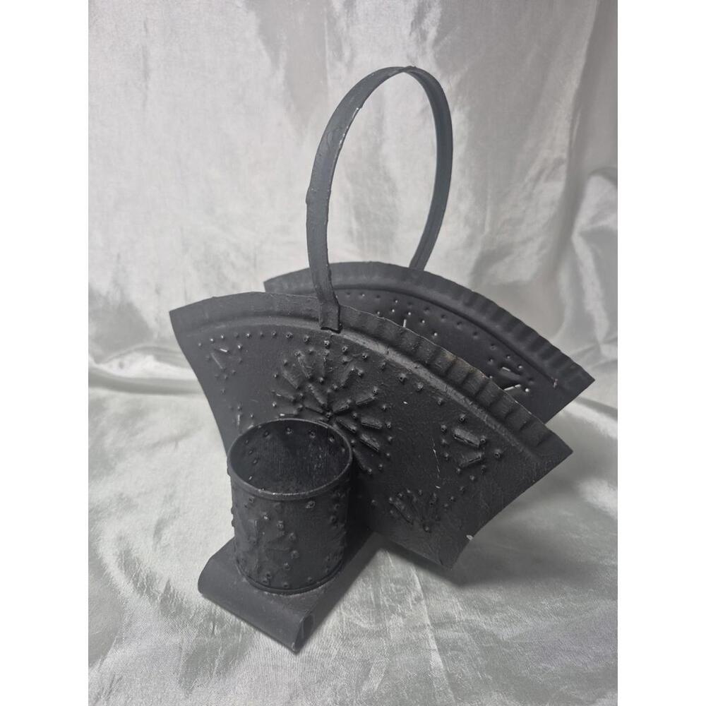 Tin Punch Napkin And Shaker Holder Antique Style - Picture 6 of 16